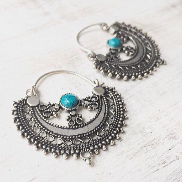 Vintage Gold Bali Gypsy Turquoise Earrings - Picture 3 of 4